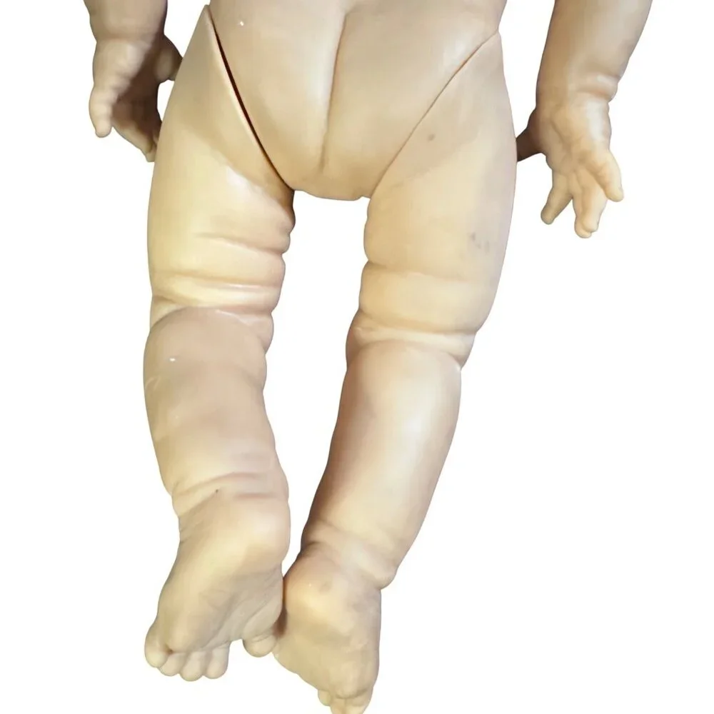 The Doll Factory Europe 15" Realistic Baby Doll With Light Skin - Picture 9 of 10